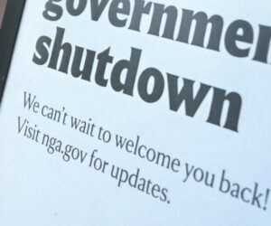 White House begins laying off workers during shutdown