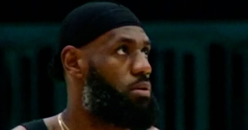 Lakers fan sues LeBron over ‘Second Decision’ ad stunt