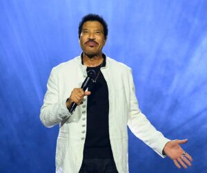 Lionel Richie reveals he almost became a priest before music career