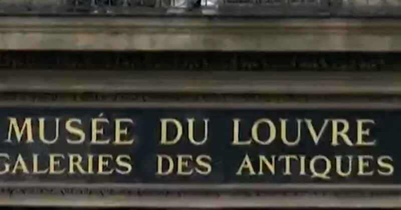 Louvre robbers swipe jewels once worn by French royalty