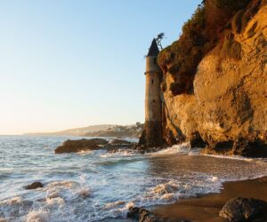 How A Marine Heat Wave Is Helping Drive Warm Fall Weather