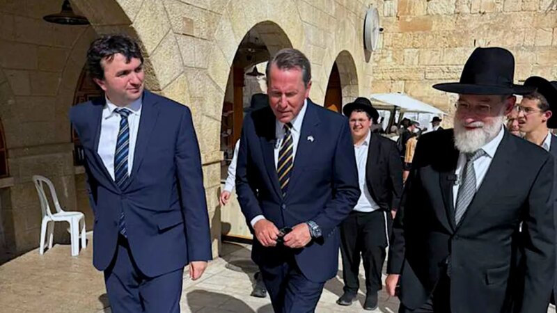 Trump’s religious freedom ambassador nominee Mark Walker visits Israel