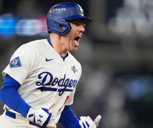 Dodgers, Blue Jays deliver epic World Series game