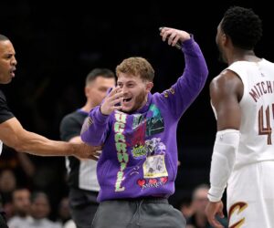 NBA news: Fan storms court for selfie with Donovan Mitchell during Nets game
