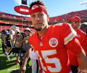 Chiefs’ Patrick Mahomes fools broadcasters