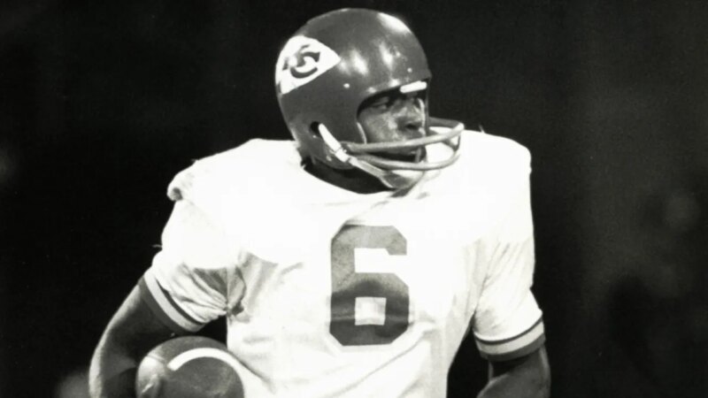 Super Bowl champ Warren McVea dead at 79