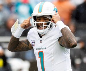 Dolphins a ‘dumpster fire,’ polarizing former NFL star says