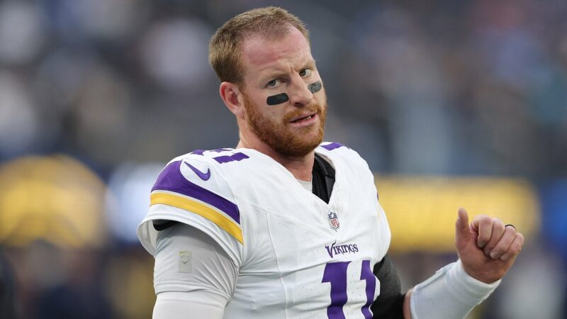 Vikings’ Carson Wentz hits IR