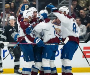 Avalanche, Kings players fight in first game of NHL season