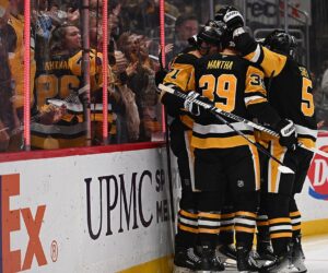 NHL fan hospitalized after fall from upper concourse of Penguins’ arena