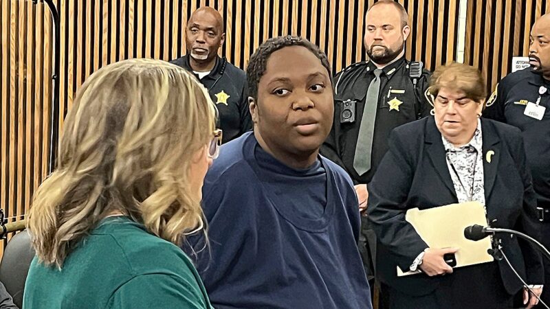 Ohio woman gets life sentence for stabbing 3-year-old at grocery store