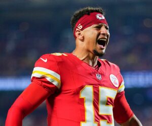 Chiefs end Lions’ 4-game win streak with commanding victory
