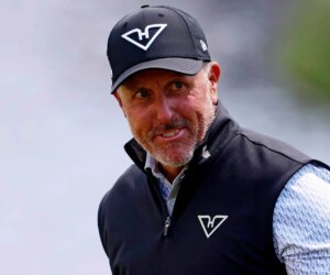 Phil Mickelson reacts to Charlie Kirk’s Presidential Medal of Freedom