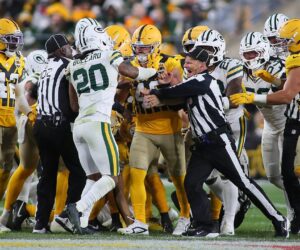 Packers-Steelers brawl ends with referees being knocked to ground