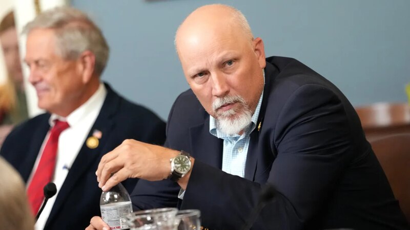 Chip Roy and other Republicans push bill to bar Sharia-adhering aliens from US