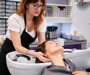 Salon shampoos can compress vertebral arteries and cause stroke in rare cases