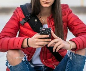 1 in 5 US high school students use AI chatbots for romantic relationships