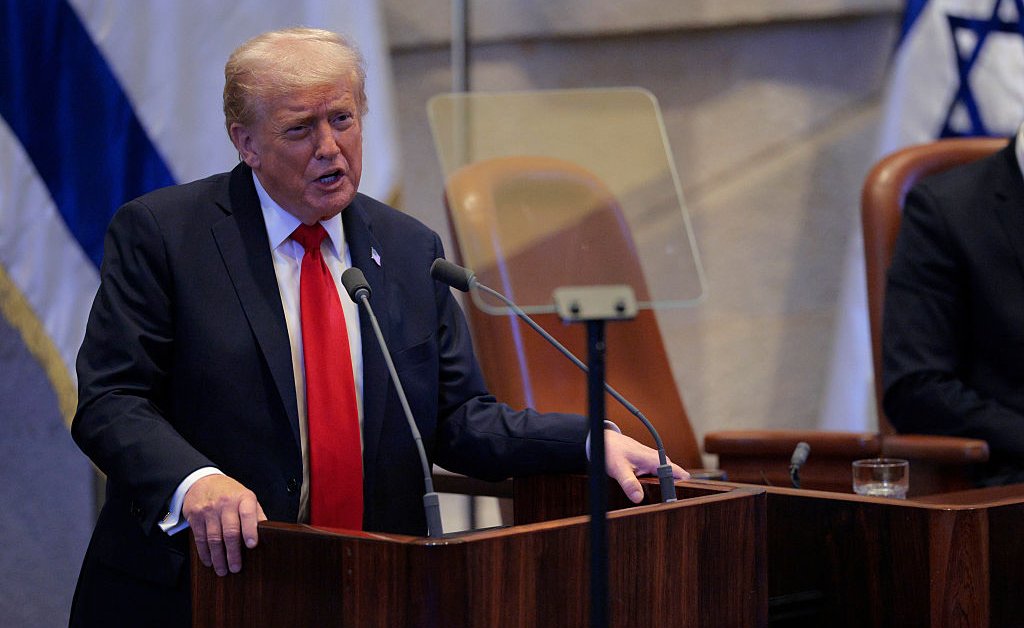 Trump Addresses Knesset After Declaring Gaza War ‘Over’