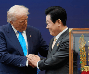 Trump arrives in South Korea for key talks ahead of APEC summit and more top headlines