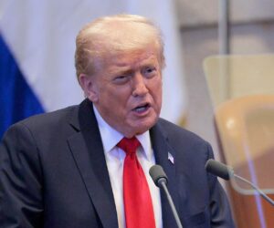 Trump wins media praise after securing Middle East peace deal