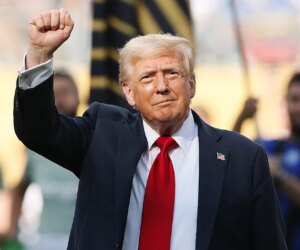 Hamas accepts Trump peace plan ending war in Gaza and more top headlines