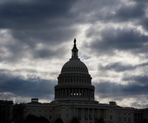 Government shutdown enters fourth week with no clear end in sight