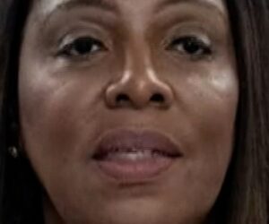 Grand jury indicts N.Y. Attorney General Letitia James