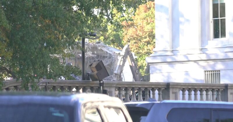 White House begins demolitions for Trump’s new ballroom