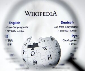 Wikipedia’s Foundation Was Built on Trust