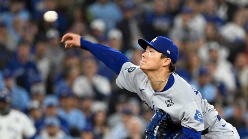 Dodgers tie World Series 1-1 behind Yamamoto’s complete game victory