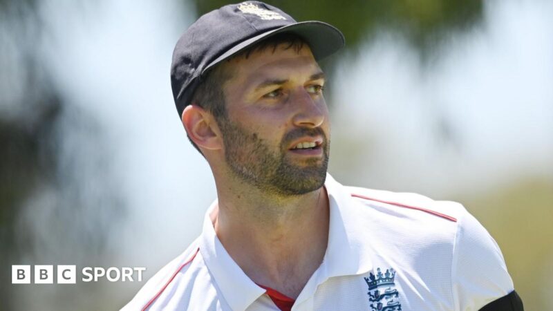 Mark Wood: England fast bowler cleared of hamstring injury for Ashes