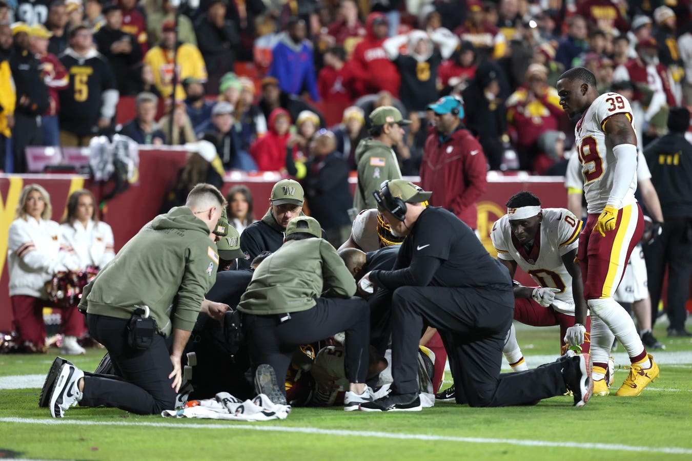 QB Jayden Daniels Suffers Elbow Dislocation. Here’s What To Know