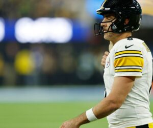 Aaron Rodgers struggles in Steelers’ loss: ‘I got to play better than this’