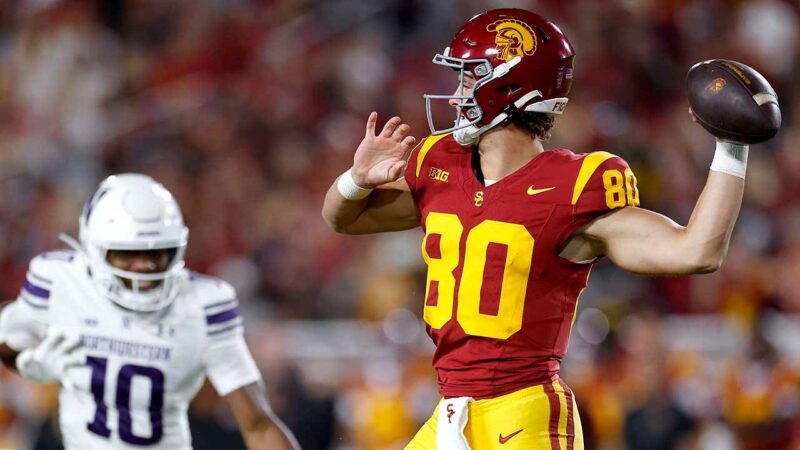 USC’s deceptive fake punt with jersey swap should have drawn penalty: Big Ten