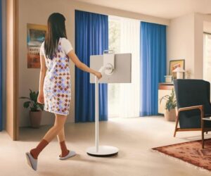 Samsung’s The Movingstyle TV On Wheels Goes On Sale In The US And UK