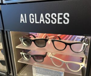 Meta AI Context Boost, Valve Reveals Mini PC And VR Headset, ElevenLabs Opens Voice Market