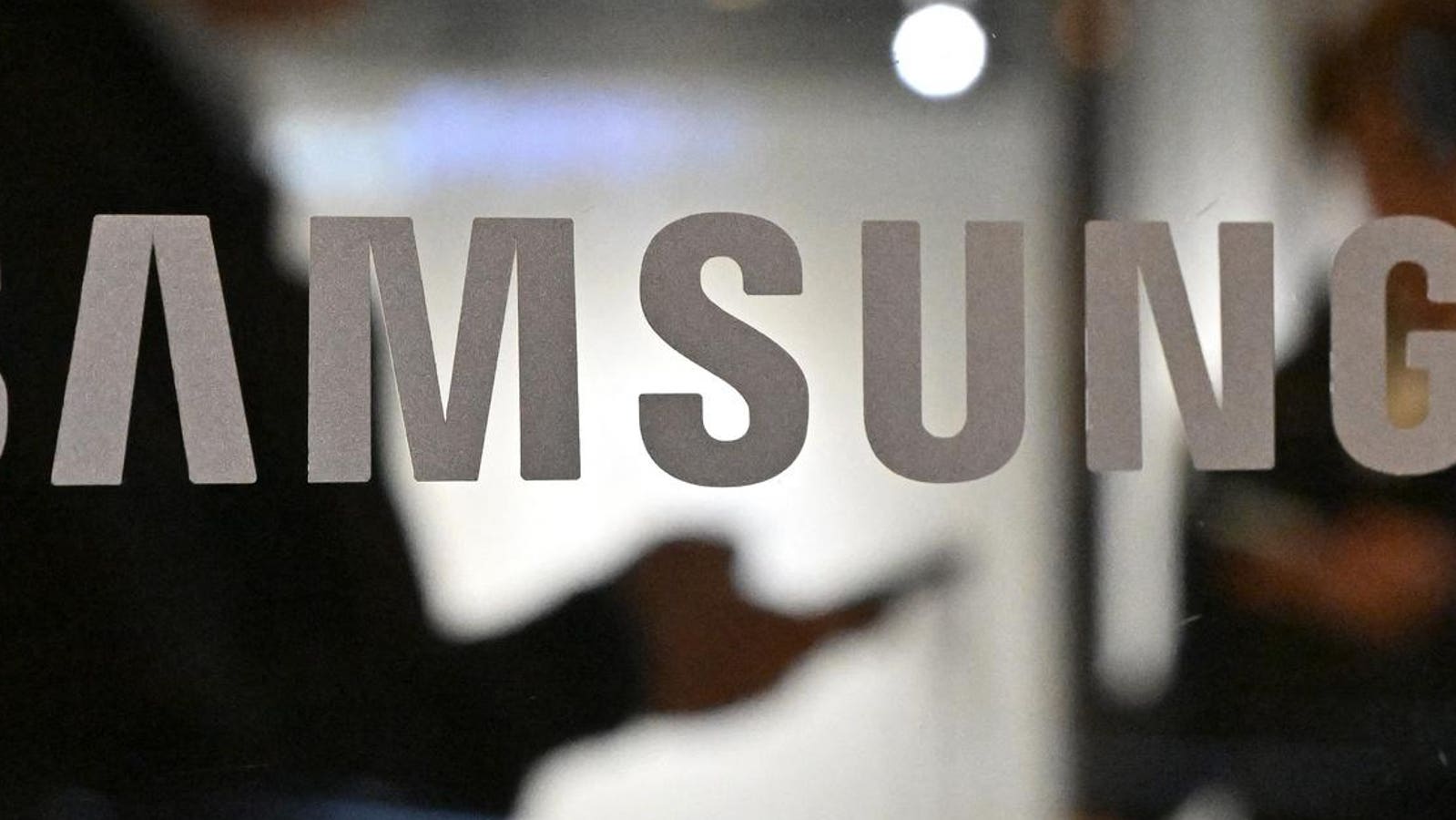 Has Samsung Installed ‘Unremovable Israeli Spyware’ On Your Phone?