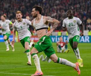 Parrott hat trick secures Ireland World Cup qualification spot
