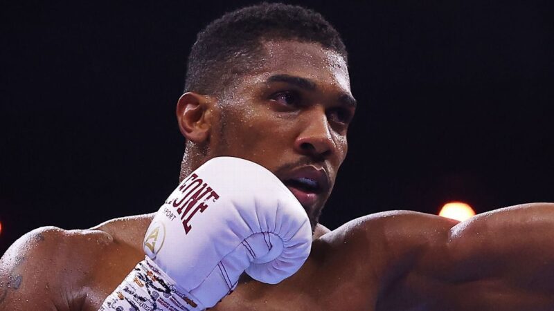 Ex-Anthony Joshua sparring partner offers to help Jake Paul