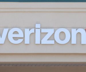 Verizon Will Lay Off 13,000 Employees