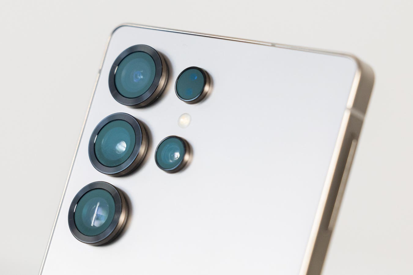 Samsung’s Updated Special Offers To Galaxy S25 Ultra Buyers