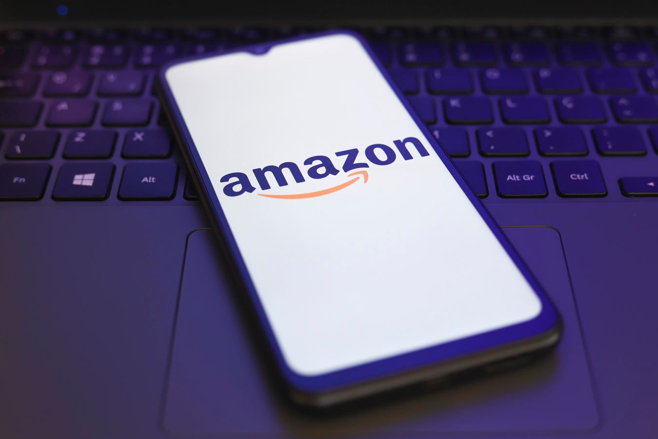 Amazon Issues Attack Warning For 300 Million Customers