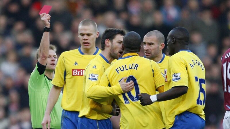 Idrissa Gueye vs. Michael Keane and other infamous teammates clashes on the pitch