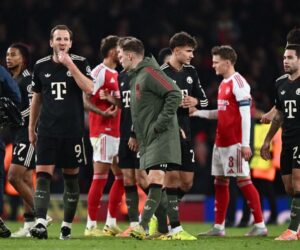 Harry Kane urges Bayern Munich calm after 1st loss of season