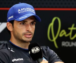 Carlos Sainz discusses scrapping F1 racing guidelines