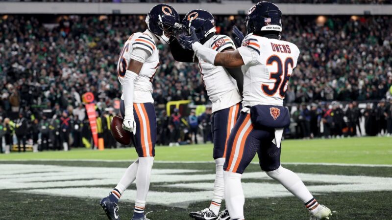 Bears roll to statement win over Eagles: ‘We’re for real’