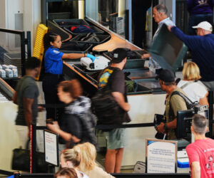 Flight delays pile up as government shutdown enters second month