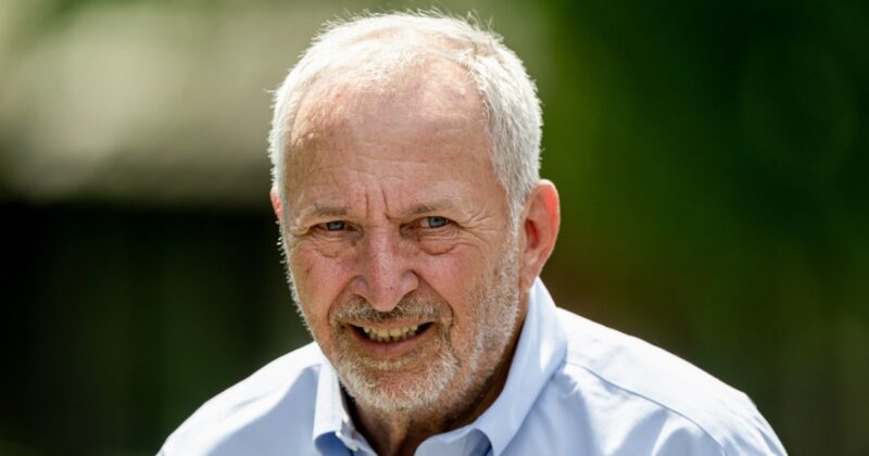 Larry Summers’ years of emails with Jeffrey Epstein roil Harvard