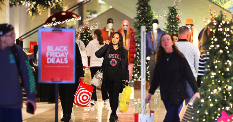 Shoppers plan to cut Black Friday spending this year: Survey