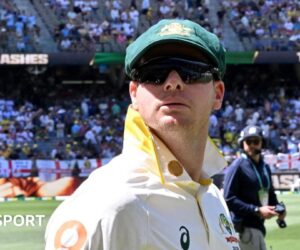 Ashes cricket: England fans should be better than “abuse” directed at Steve Smith, says Darren Lehmann